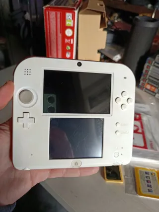 Nintendo 2DS Blanca y Roja Completa Muchos juegos