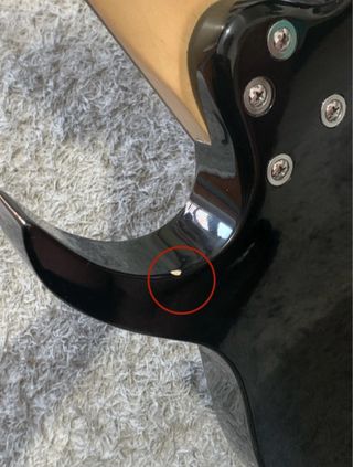 Guitarra Elétrica Ibanez com Amplificador