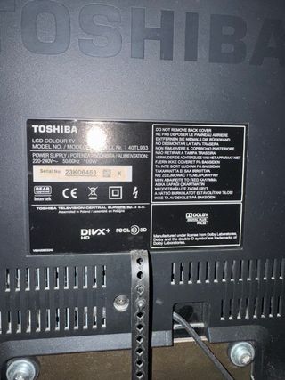 TV LED Toshiba 40 con mando