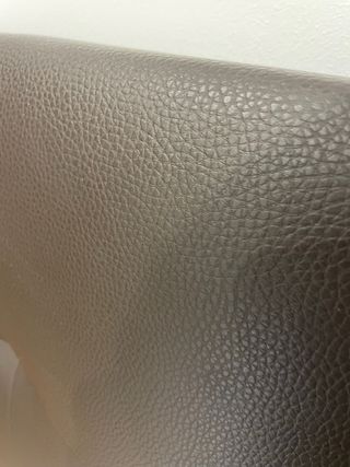 Cabecero marrón polipiel capitoné