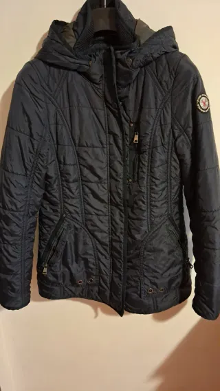 Piumino donna con cappuccio