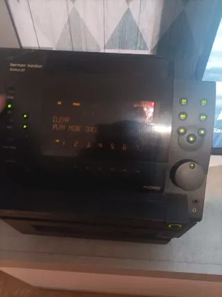 Equipo de música Harman Kardon negro