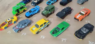 Lote N3 coches HotWheels