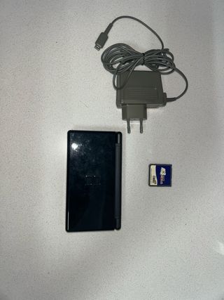 Nintendo DS Lite Nera + Caricatore + Cartuccia