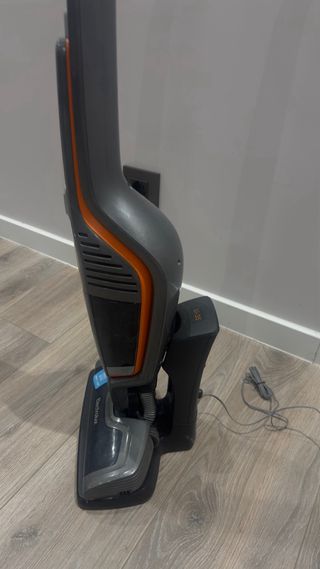 Aspirador Escoba Electrolux Ergorapido