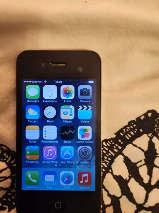 iPhone 4 nero 16GB
