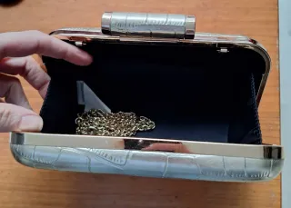 Bolso de fiesta dorado efecto piel