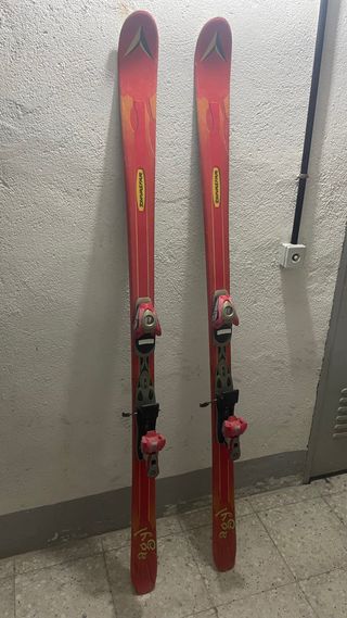 Esquís Dynastar Agyl 170cm+fijaciones Salomón c610