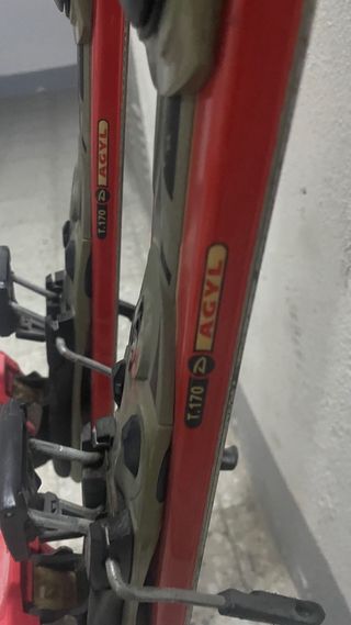 Esquís Dynastar Agyl 170cm+fijaciones Salomón c610