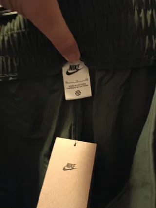 Pantaloni Nike Verdi