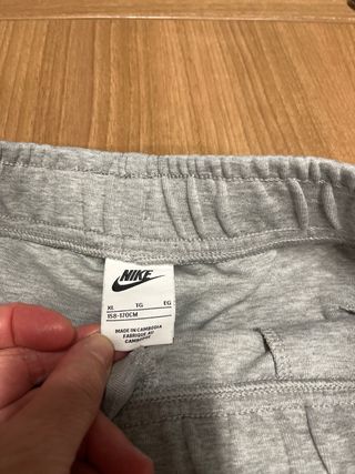 Pantalón Nike Tech Fleece Niño Gris XL