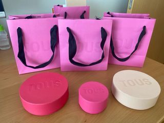 Lote Bolsas y Cajas Tous Rosa y Beige