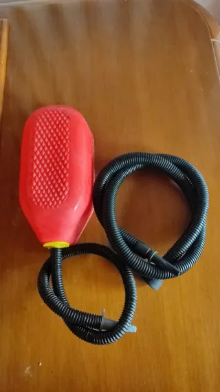 Pompa per materassino gonfiabile