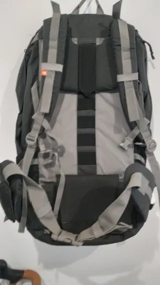 Mochila Quechua Forclaz 90L!! Impecable!!