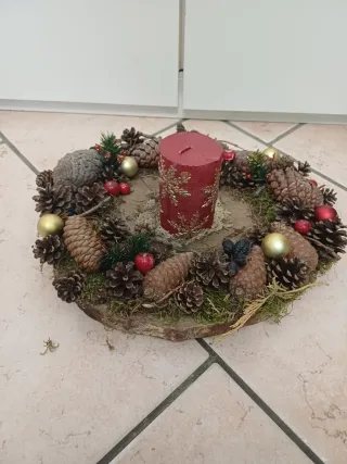 Centrotavola natalizio con candela