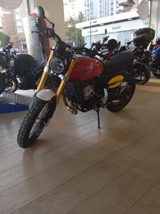 Fantic Caballero Scrambler 500