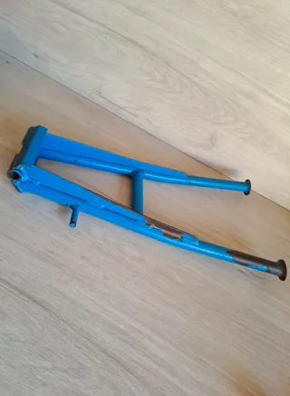 Caballete central Puch Condor III 3