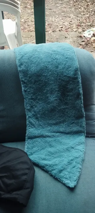 Abrigo invierno porteo negro y turquesa