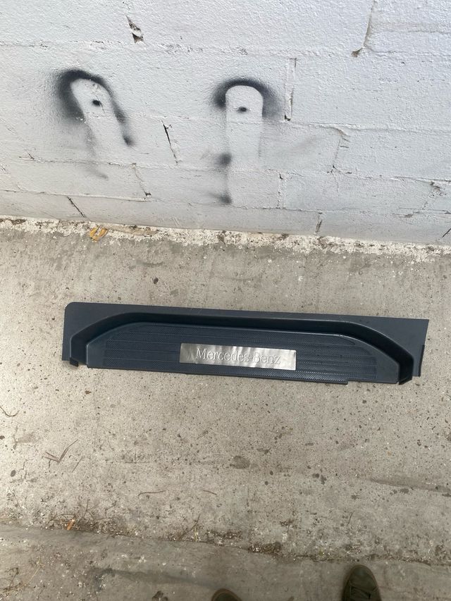 Moldura Mercedes Vito Viano