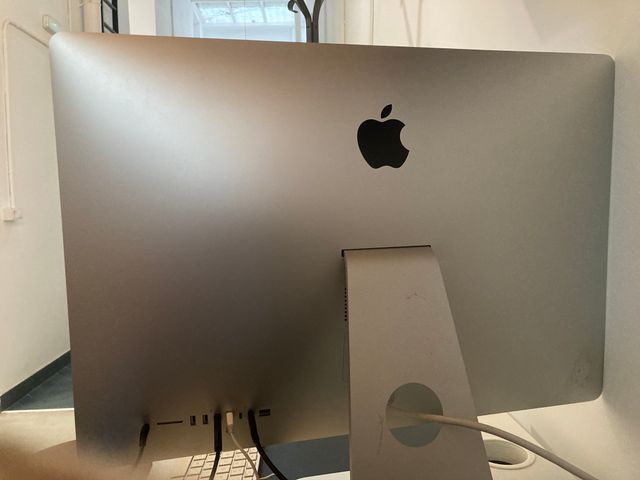 iMac 21,5 2011 (12GB RAM)