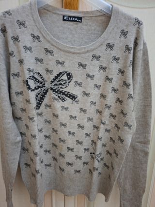 Maglia  beige con fiocchi XXL