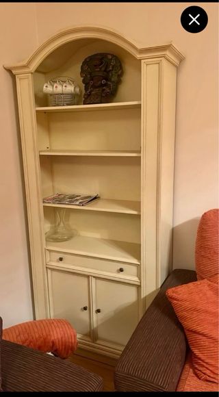 urge vender librería  expositora y mueble estantes