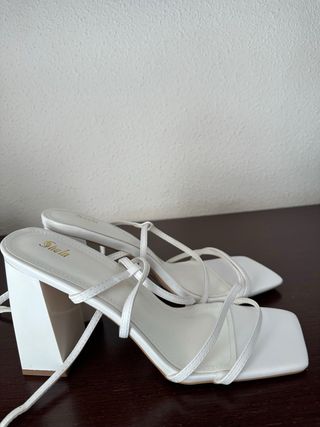 Sandalias blancas Shein