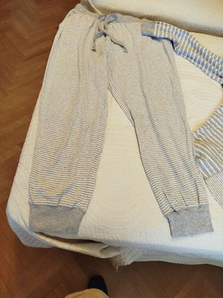 Pijama Oysho rayas y dibujo