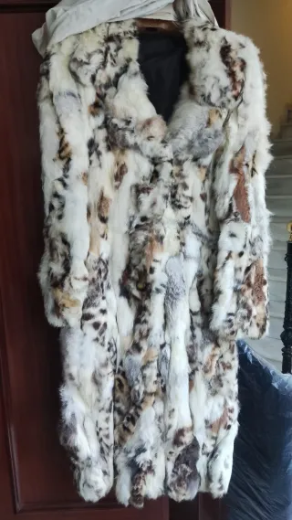 Abrigo largo de pelo de conejo