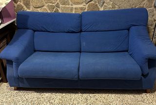Sofá azul de tela