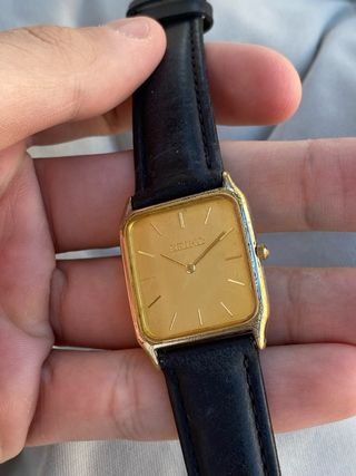 Reloj Seiko Tank Dorado