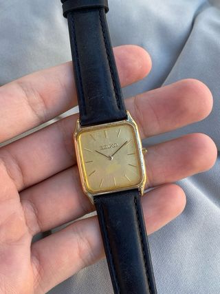 Reloj Seiko Tank Dorado