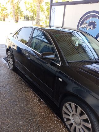 Audi A4 2005 2.0 140c