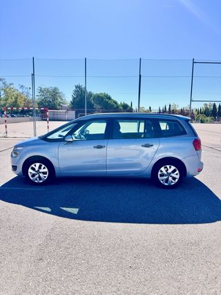 644114491 7 plazazC4 GRAND PICASSO 1.6 BlueHDI 120