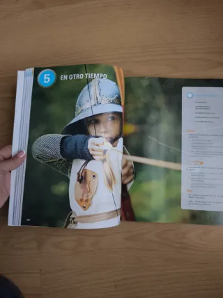 Lengua castellana. 1 ESO. Savia Nueva Generació...