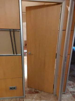 Puerta interior madera 72.5x203cm