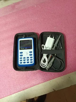 Osciloscopio FNIRSI 110MHz