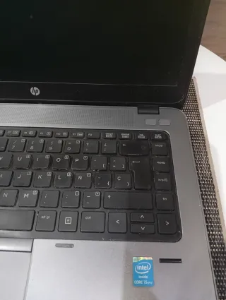 Portátil HP Intel Core i5 Plata/Negro