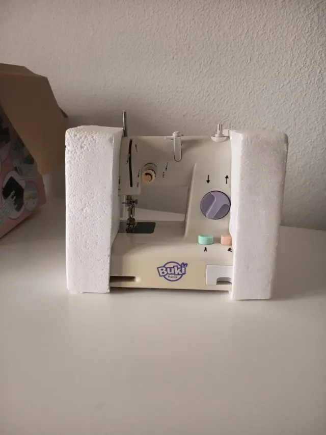 Máquina de coser infantil Buki Studio Couture