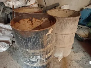 Bidones 200L para obra, huerto, etc.