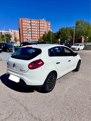 644114491 FIAT BRAVO 1.6  – AÑO 2015 – DIÉSEL