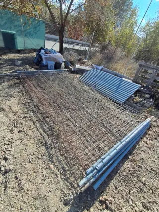 Vallado de obra/construcción