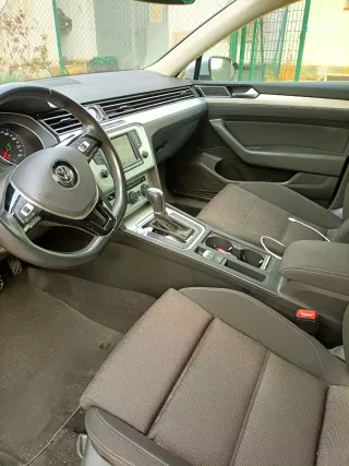 vw Passat Variant TDI 2.0 2017