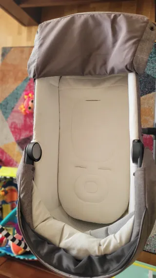 Silla de paseo + cuco + silla coche con base
