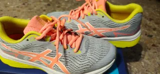 Zapatillas Asics GT-1000 Talla 38