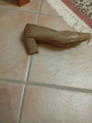 Scarpe donna tacco beige/marrone