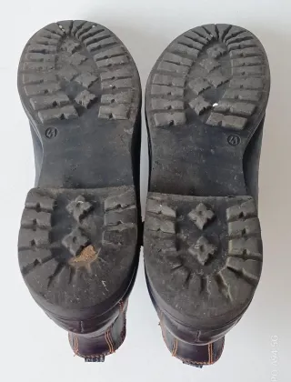 Stivaletti CafèNoir unisex in buone condizioni