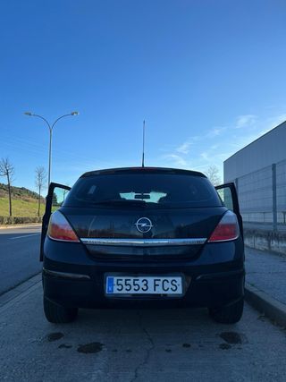 Opel Astra 2006