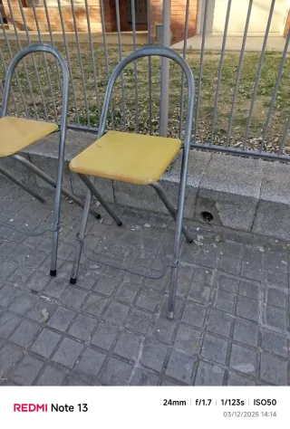 Silla Dibujante Plegable Metal Amarillo