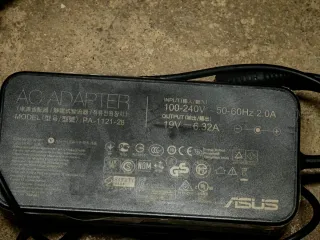 Alimentatore Asus 19V 120 Watt alte prestazioni